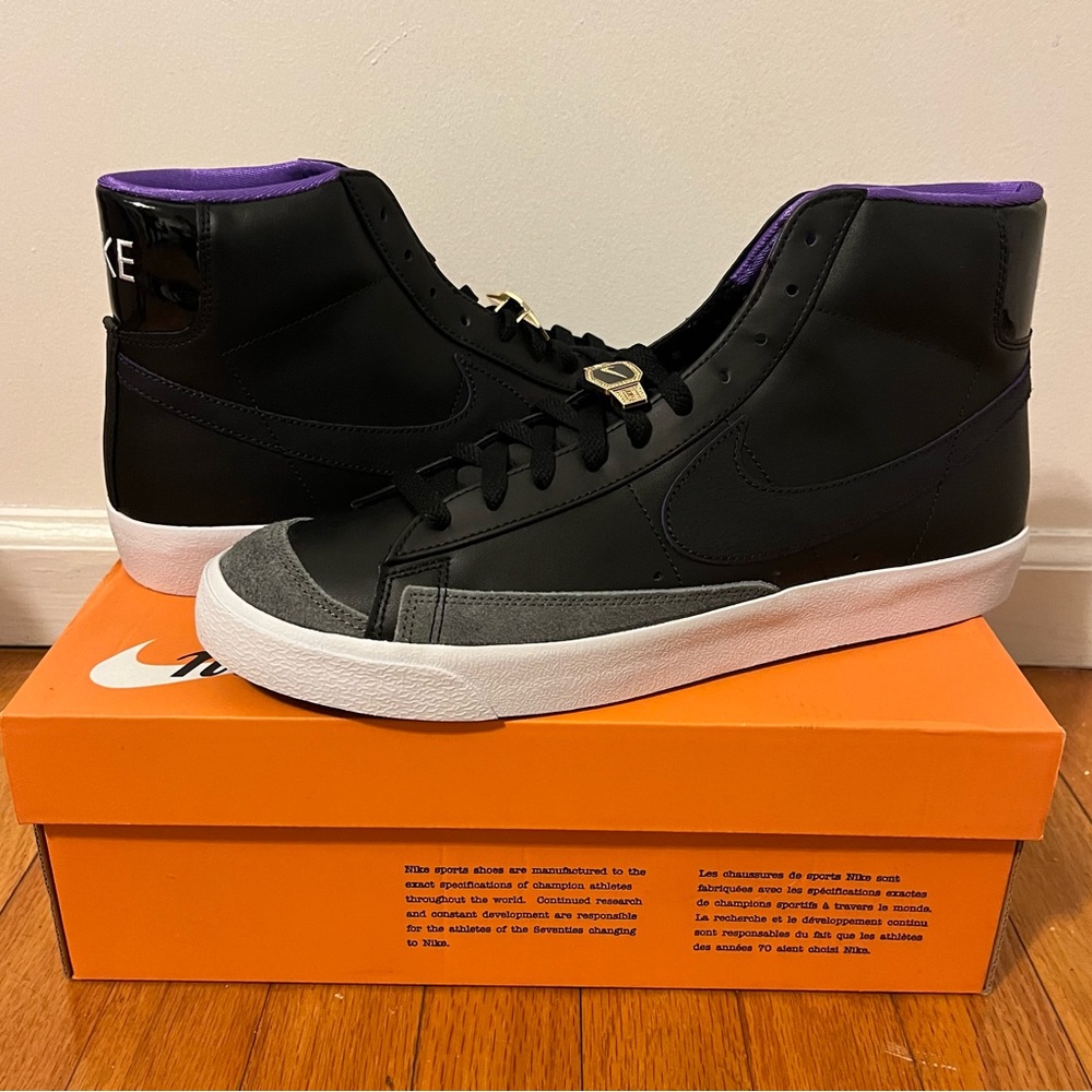 Nike Blazer Mid ‘77 EMB